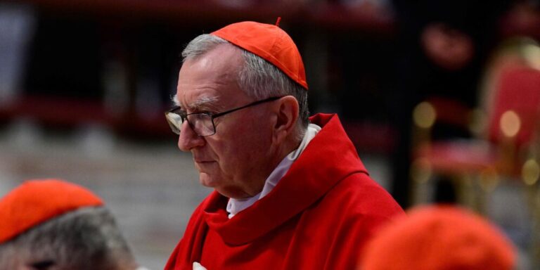 El cardenal Parolin impactado por la “serenidad” de Prevost #FVDigital