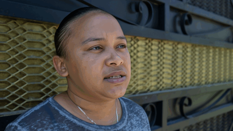 Madre continúa búsqueda de jovencita desaparecida en SDE #FVDigital #FelixVictorino