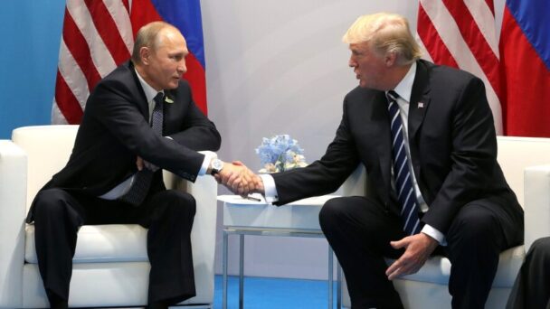 Trump-y-Putin-se-felicitaron-608x342.jpg