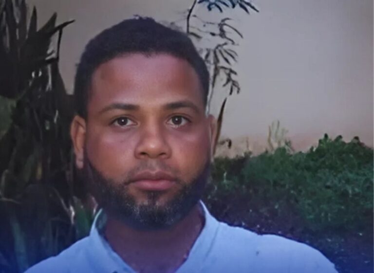 Muere ahogado hombre arrastrado por cañada desbordada en Moca