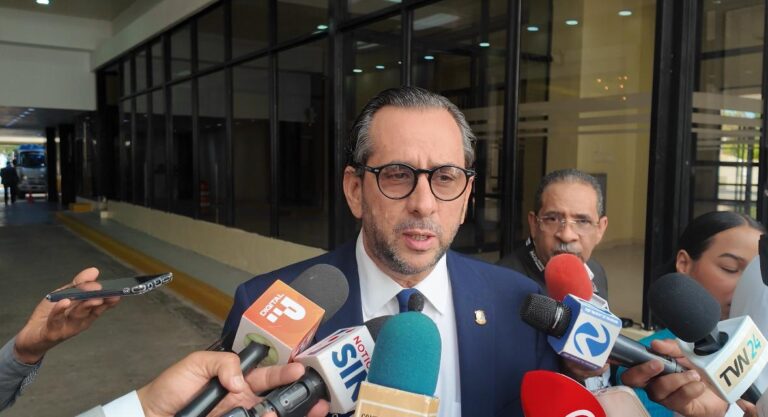 Diputado Jorge Cavoli cuestiona propuesta de Danilo: “¿Cómo va a ir el presidente a un partido contrario?” #FVDigital