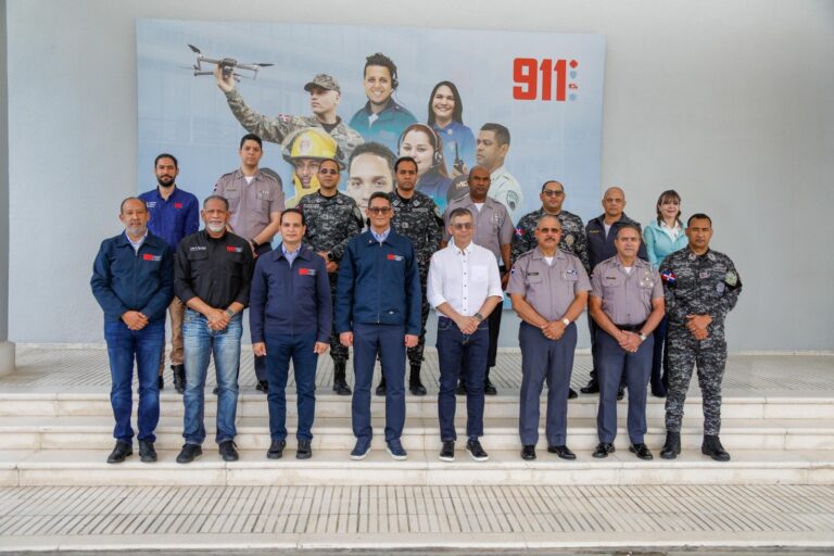Sistema 911 y Policía Nacional sostienen reunión por reforma policial