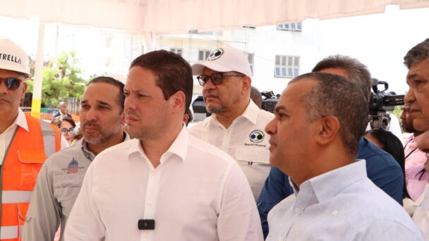 Defensa Pública y Vivienda recorren Ciudad Judicial de SDO #FVDigital