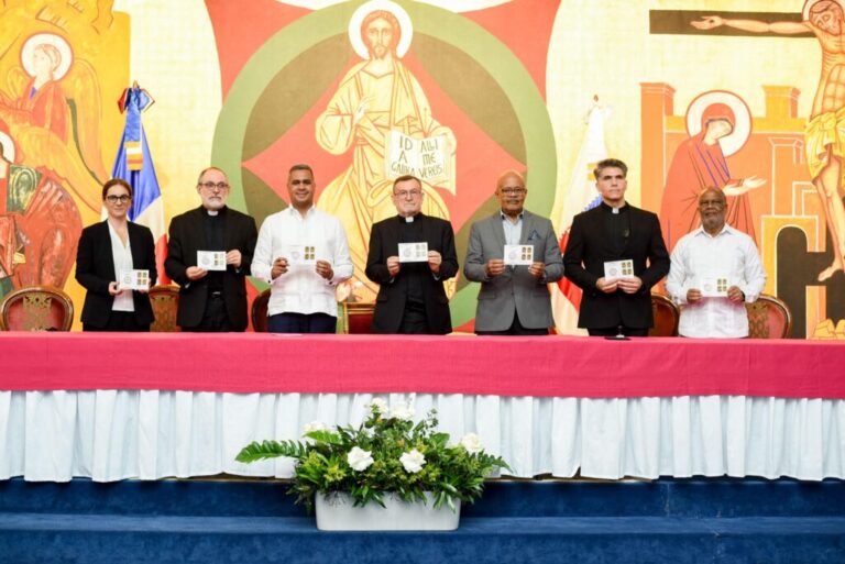 INPOSDOM conmemora los 50 a. del Camino Neocatecumenal #FVDigital