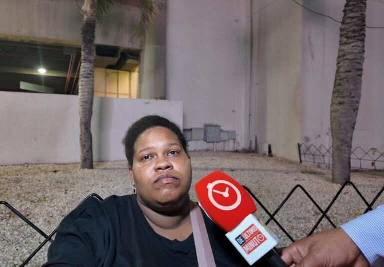 Embarazada de gemelos solicita ayuda para cesárea de riesgo