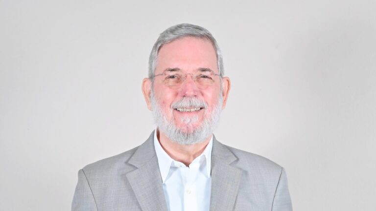 ¿Quién fue Roberto Rodríguez Marchena?