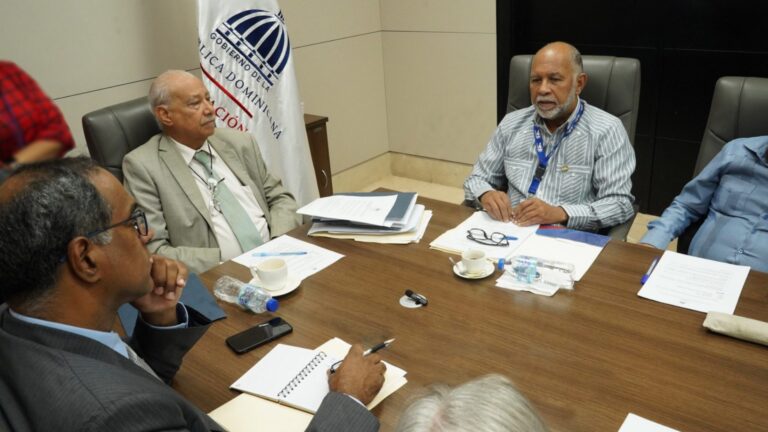 MINERD presenta a la ADP plan para implementar la Evaluación de Desempeño Docente