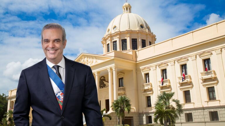 Abinader crea comisión para estudio del marco jurídico migratorio de RD