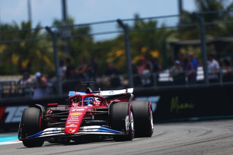 #Deportes: Leclerc, frustrado con el ritmo de Ferrari F1 en Miami: “Es malo” #F1