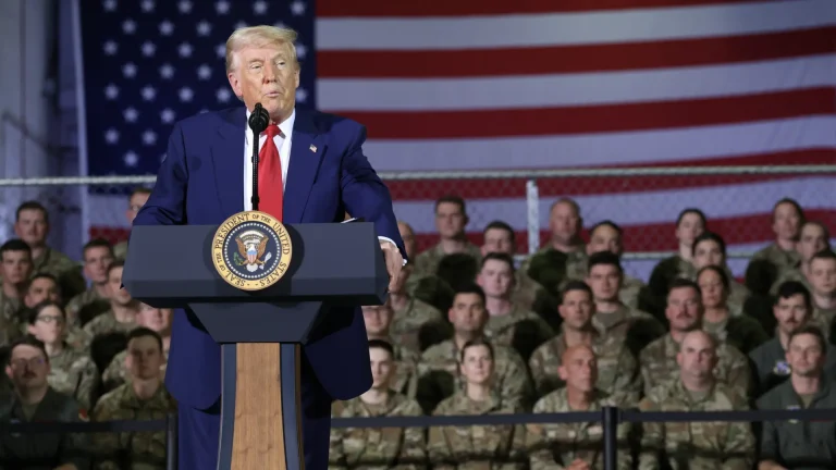 #Mundo:El Supremo de EEUU permite al Gobierno de Trump excluir a las personas trans del Ejército