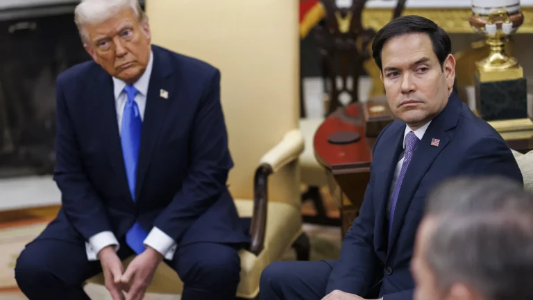 #Mundo:Demócratas preocupados por el doble rol de Marco Rubio en el Gobierno Trump