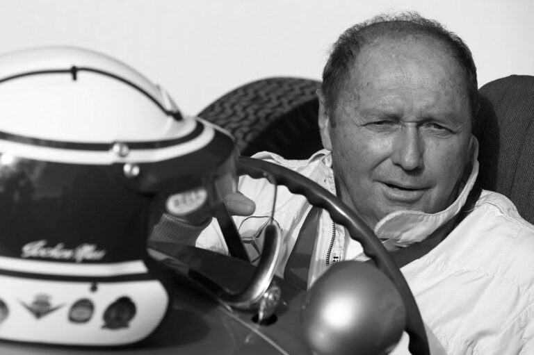 #Deportes: Jochen Mass, ganador de una carrera en F1 y de Le Mans, fallece a los 78 años #F1