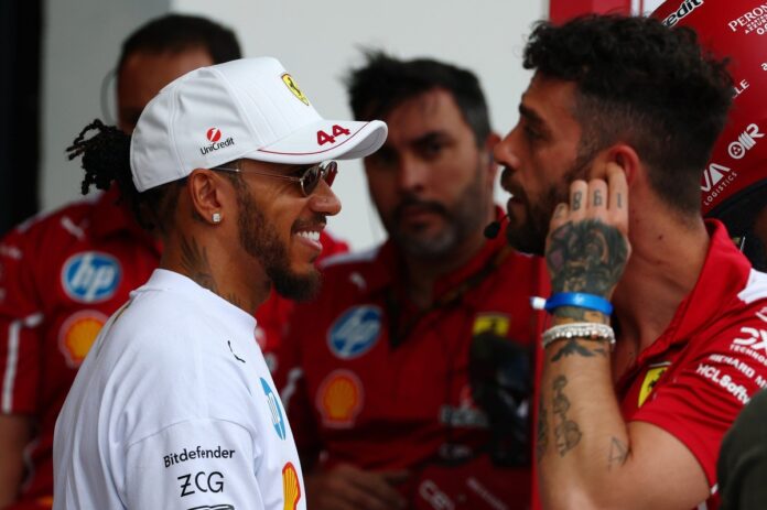 lewis-hamilton-ferrari.jpg