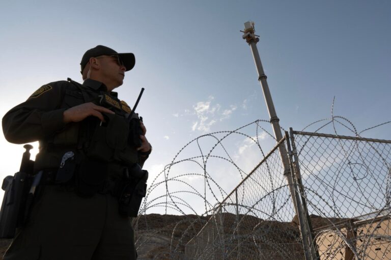 Exigen $40 millones de dólares al gobierno de Trump por ayuda a migrantes