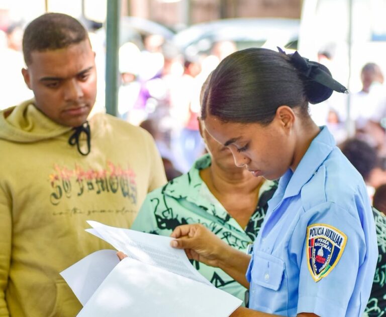 Evalúan a 2,270 jóvenes en convocatoria de la Policía Auxiliar – #DeInteres   #FVDigital