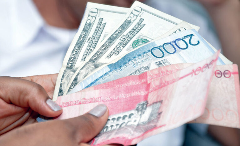 El GSD y Santiago concentran más de la mitad de las remesas que recibe RD del extranjero