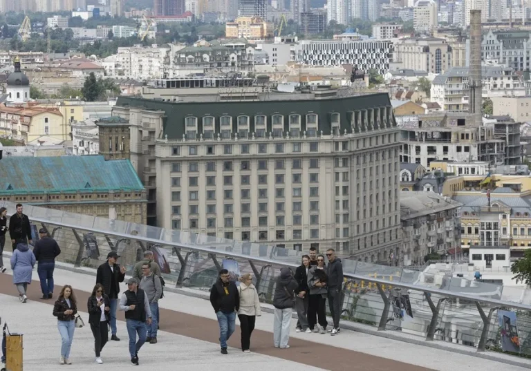 Rusia ataca con 108 drones tras propuesta de tregua de Ucrania y sus aliados