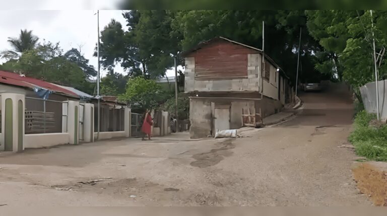 Joven muere a tiros tras salir de gallera en La Canela, Santiago #FVDigital #FelixVictorino