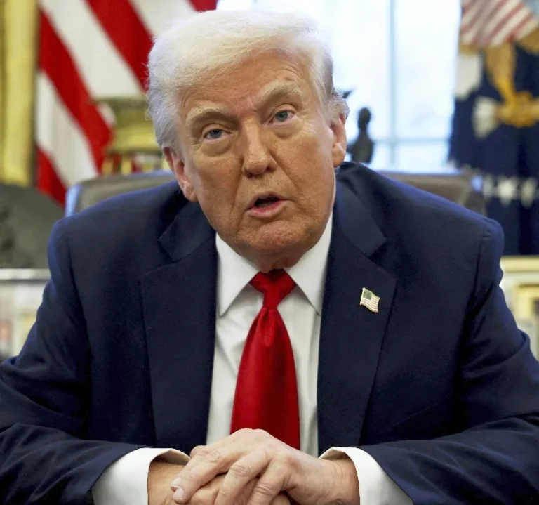 Trump ordena cortar los fondos federales a cualquier ONG implicada en disturbios