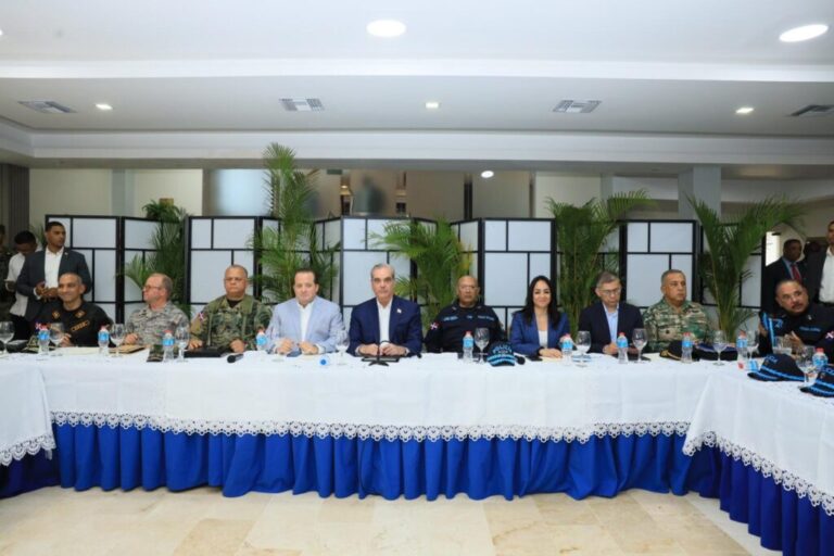 Policiales: Gracias al trabajo de Fuerza de Tarea Conjunta tenemos reducción en robos, aumenta ejecución de órdenes judiciales y decomiso de armas blancas y de fuego