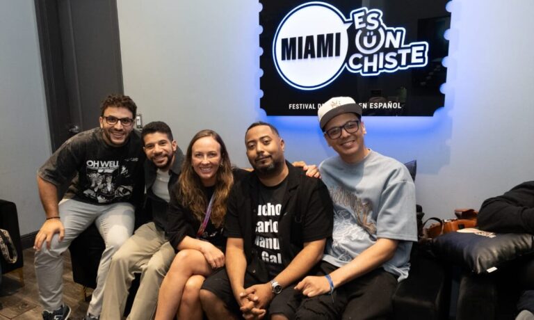 Comediantes dominicanos se lucen en Festival “Miami es un chiste” #FVDigital