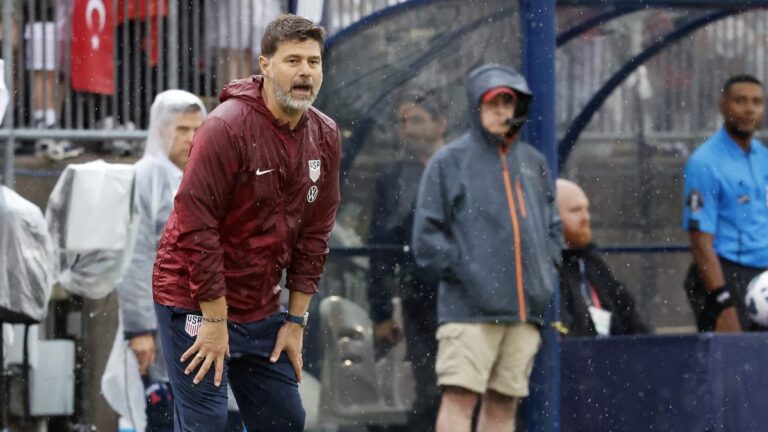 EEUU cayó 2-1 ante Turquía