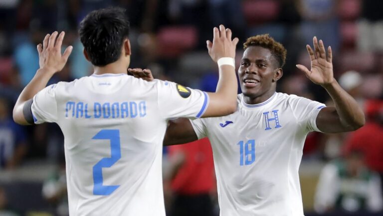 Honduras derrota a El Salvador y sueña con avanzar en la Copa Oro #FVDigital