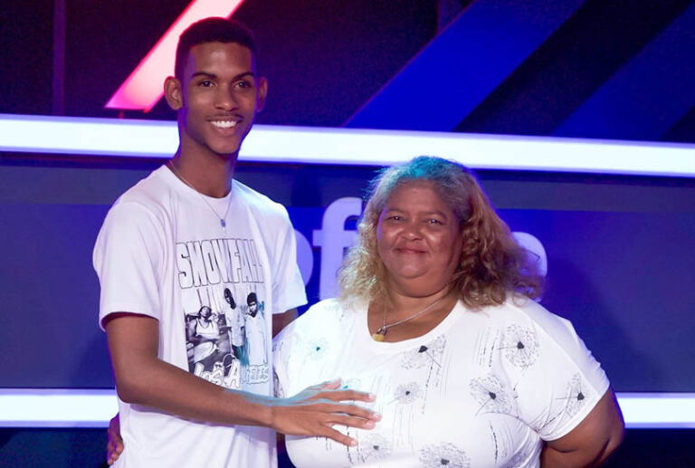 La historia de Ana Iris y Víctor Rivas