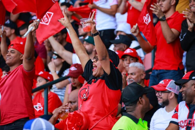 Escogido volverá a jugar los sábados a las 4:00 de la tarde en el Quisqueya #FVDigital