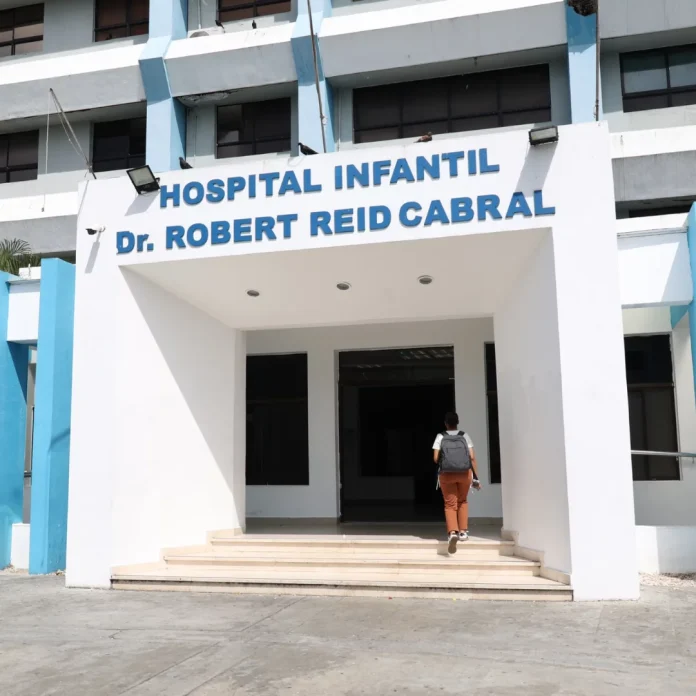 Hospital-Robert-Reid-Cabral.webp.webp