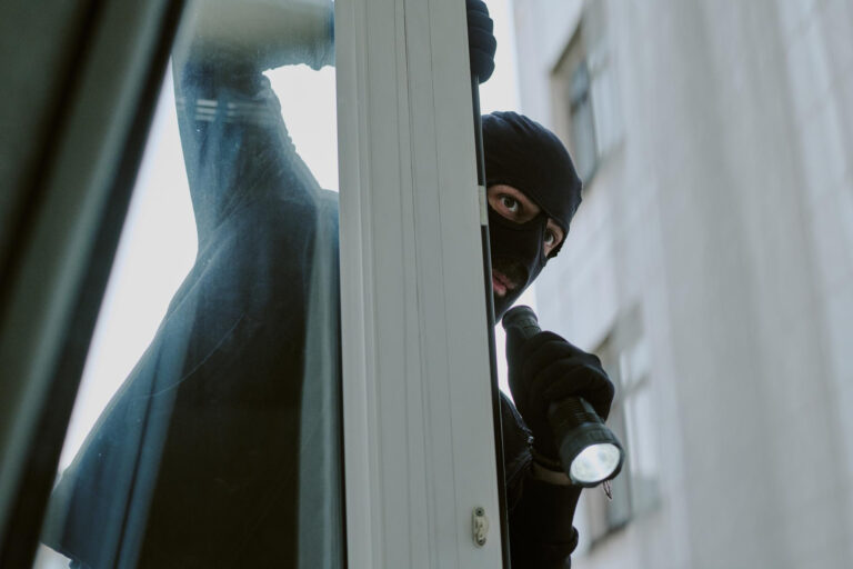 #Salud: el método de los ladrones para asaltar las casas durante las vacaciones y pocos conocen