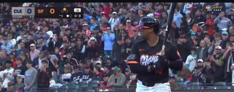 Rafael Devers recibe gran ovación en su primer turno con los Gigantes de San Francisco