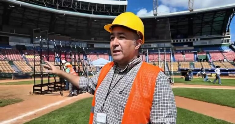 Testigos de Jehová preparan Estadio Quisqueya para asambleas #FVDigital