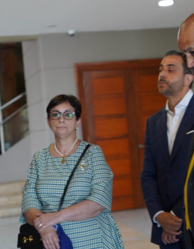 Hermana de Antonio Espaillat habría sido trasladada a centro de salud tras orden de arresto