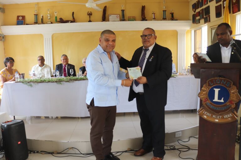 Club de Leones El Milloncito reconoce al diputado Ramón Raposo por su labor social en SDN #FVDigital