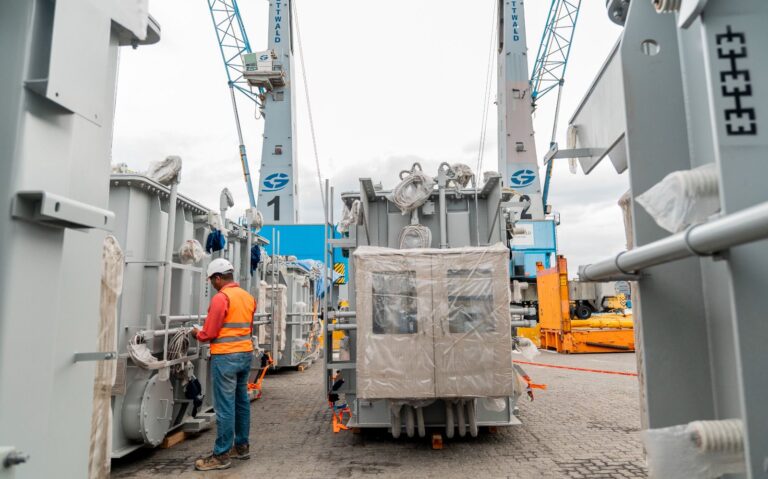 Edesur anuncia llegada de transformadores #FVDigital