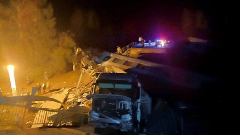 Derrumbe de puente en Briansk, Rusia, deja al menos siete muertos