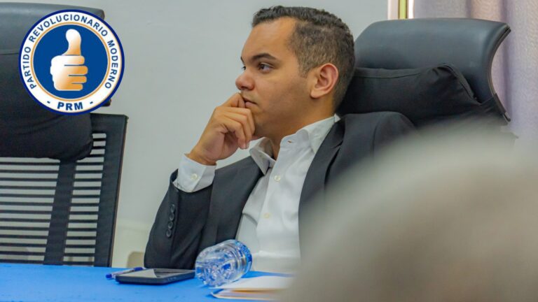 Regidores PRM ASDO rechazan charla con creadora de contenido adulto en escuela