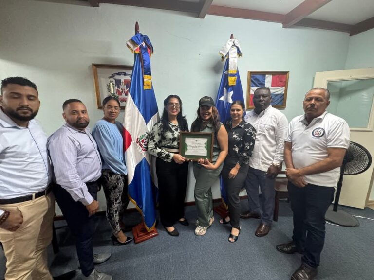 Consulado dominicano en Curazao reconoce a Marcel Piel Morena