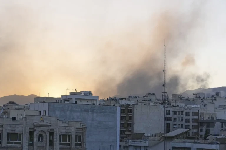 Ataques de Israel a Irán han matado a por lo menos 639 personas, dice grupo de derechos humanos