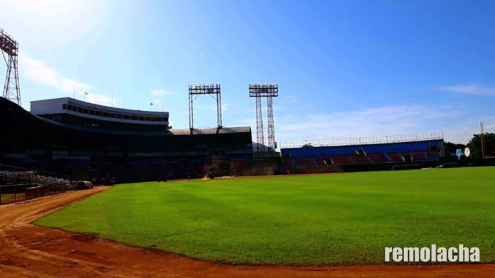 estadio-quisqueya-3.jpg