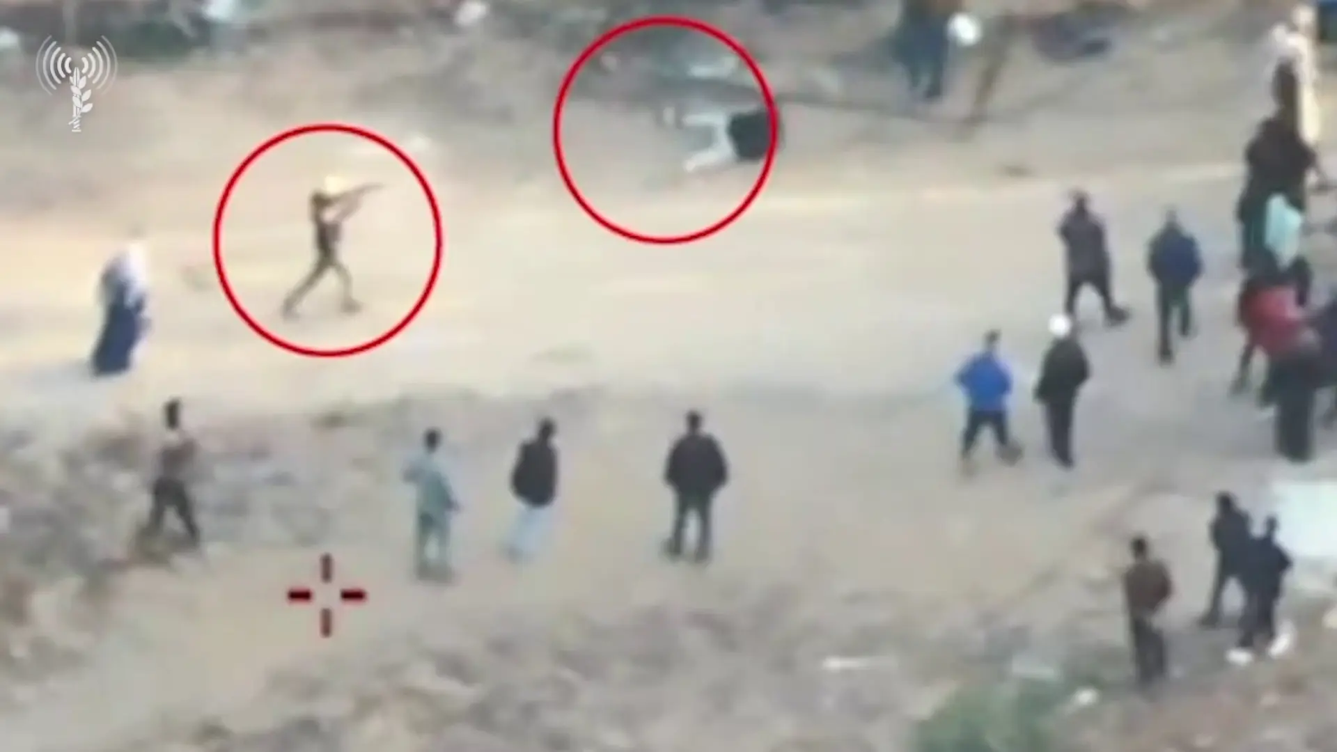 israel-publica-un-video-de-hombres-armados-disparando-contra-gazaties.jpeg