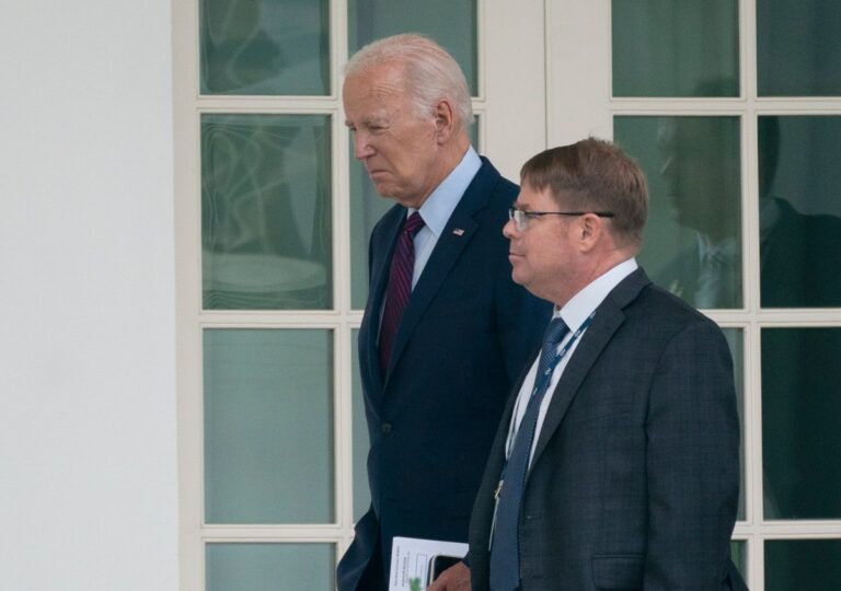 Médico de Biden deberá testificar ante el Congreso de EE.UU. por presunto encubrimiento