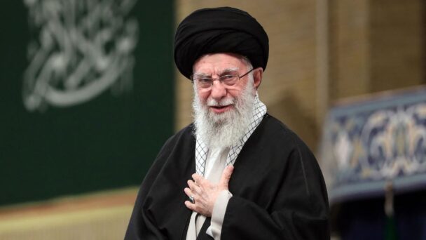 lider-supremo-de-Iran-el-ayatola-Ali-Jamenei-608x342.jpg