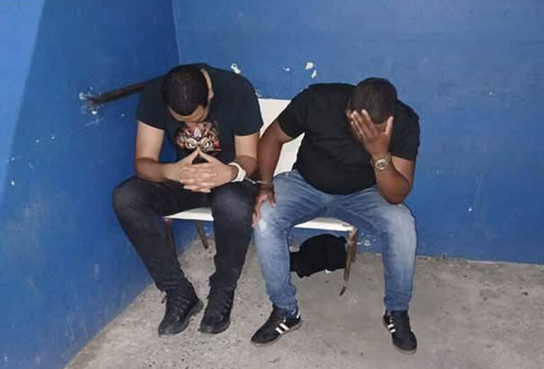 Agentes en La Caleta, SD