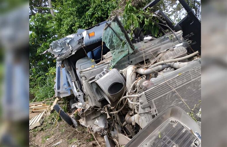 Hombre entre Ranchito y Controbar