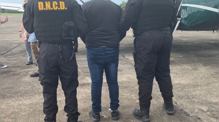 Dominicano es entregado a EE. UU. para enfrentar proceso legal en Nueva York #FVDigital #FelixVictorino