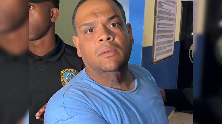 Detienen hombre señalado de apropiarse de celulares en SFM #FVDigital #FelixVictorino