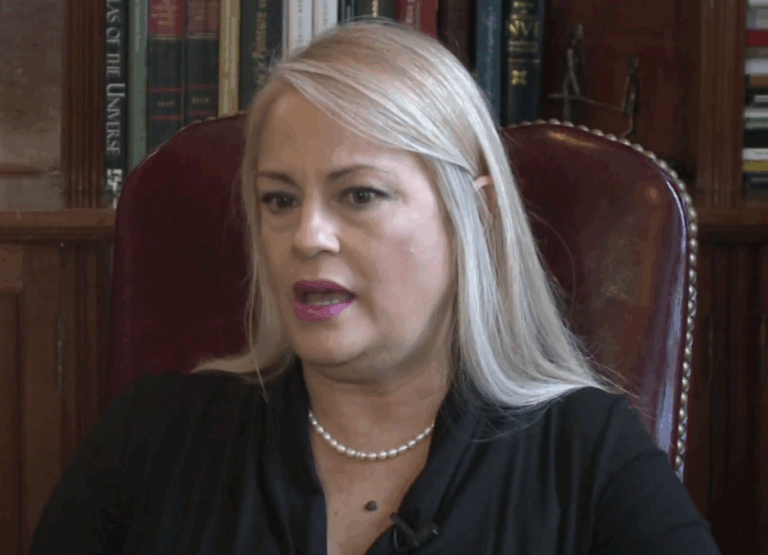 Exgobernadora de PR se declarará culpable por corrupción – #DeInteres   #FVDigital