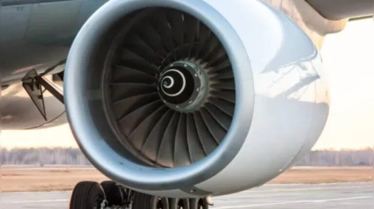 Suspenden vuelos en Bérgamo tras suceso en pista de aeropuerto #FVDigital #FelixVictorino